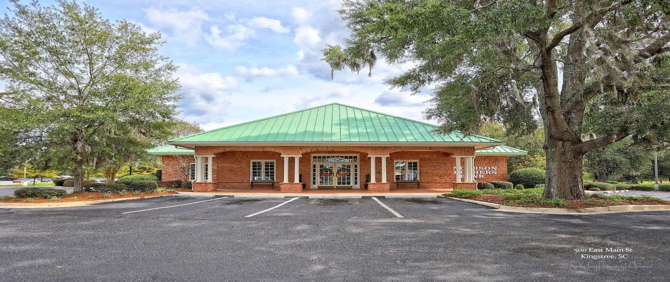 Entrance to ABB Kingstree Branch